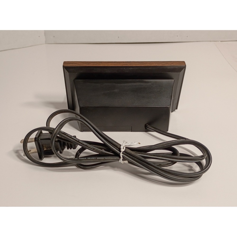 Working Vintage Spartus Digital Alarm Clock Model‎ 1140 Faux Wood - Picture 8 of 11
